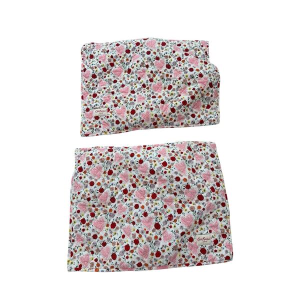 Pink flowers Hearts Floral Pillow Shams Set of 2 Quilted Cotton Kids bedding - Picture 1 of 7